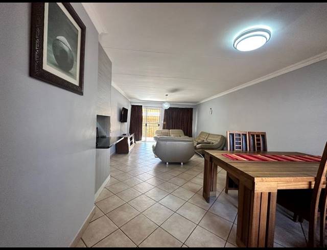 3 BEDROOM TOWNHOUSE FOR SALE IN SINOVILLE